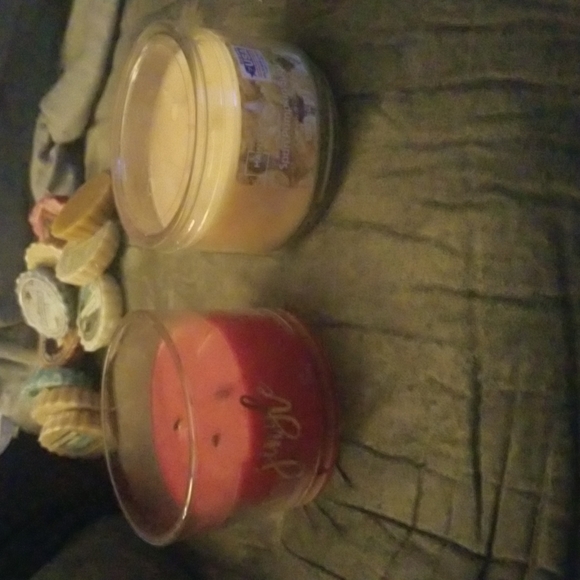 Candles - Picture 3 of 5